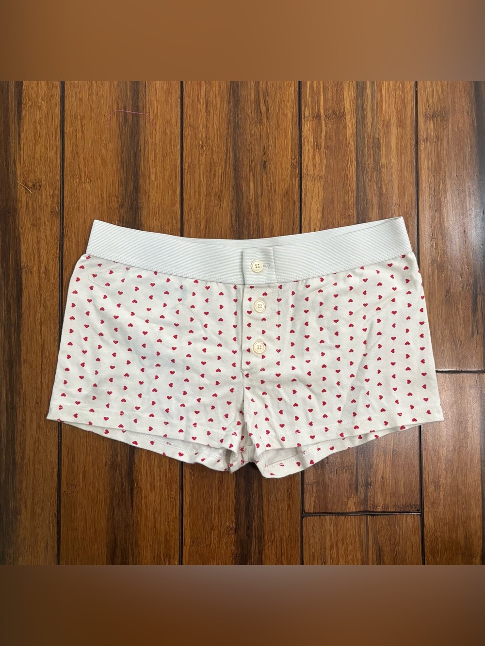 red heart boy shorts - brandy melville